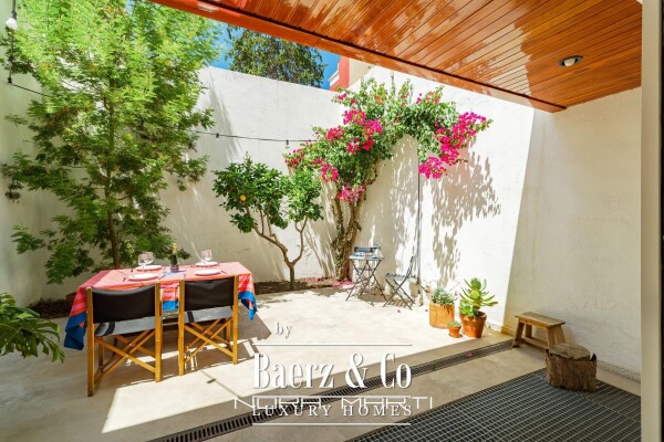 photo 1 Apartment for sale in Gràcia