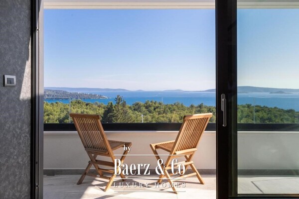 photo 28 Trogir, Seget — luxury villa with a swimming pool and beautiful views of the forest, sea, and island