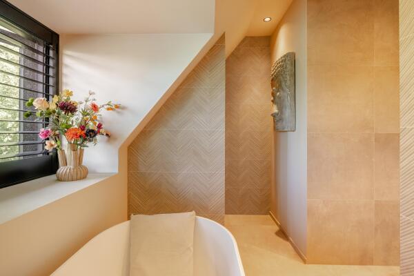 photo 27 Waver 51 A