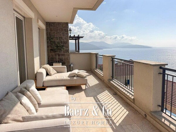 photo 4 Luxurious Apartment with a Sea View on the Coast of Montenegro