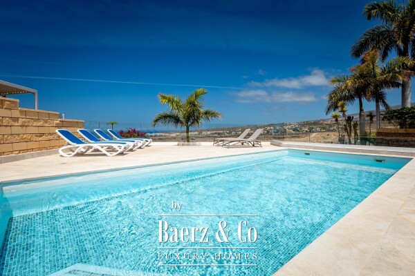 photo 40 Refurbished villa with a separate annexe on Tenerife