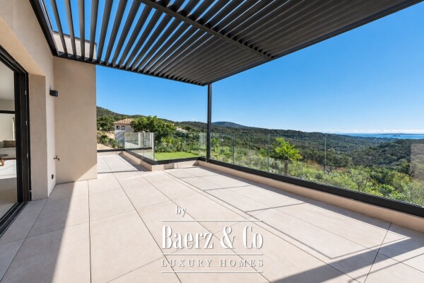 photo 11 Grimaud — Sea-View Luxury Villa with Five Bedrooms and Pool