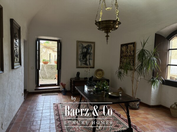 photo 20 Stone House in Monells