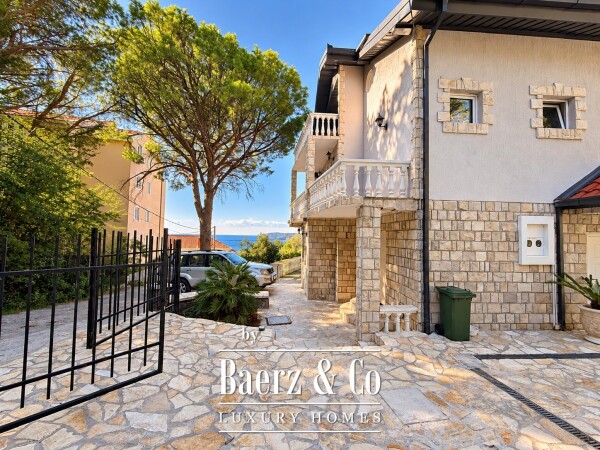 photo 4 Sea View House in a Pine Forest with Private Pool